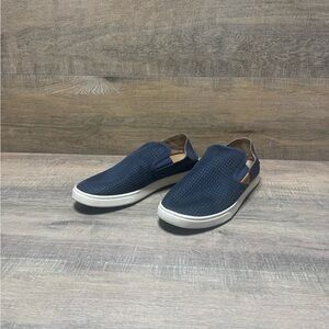 OluKai Navy Blue Women's size10 Slip-On Loafers